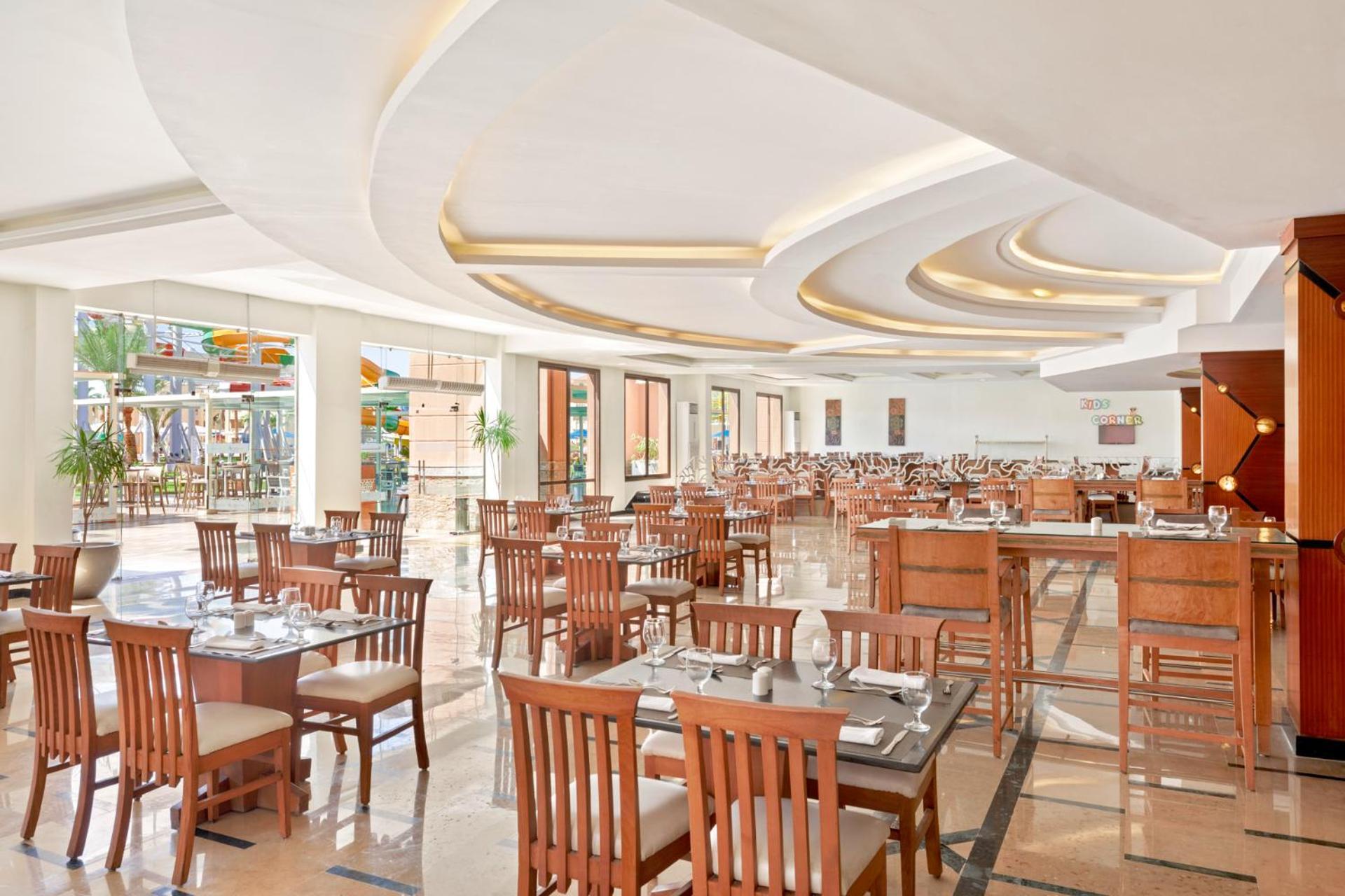 อัลบาทรอส อะควอร์ พาร์ค Hotel ฮูร์กาดา ภายนอก รูปภาพ