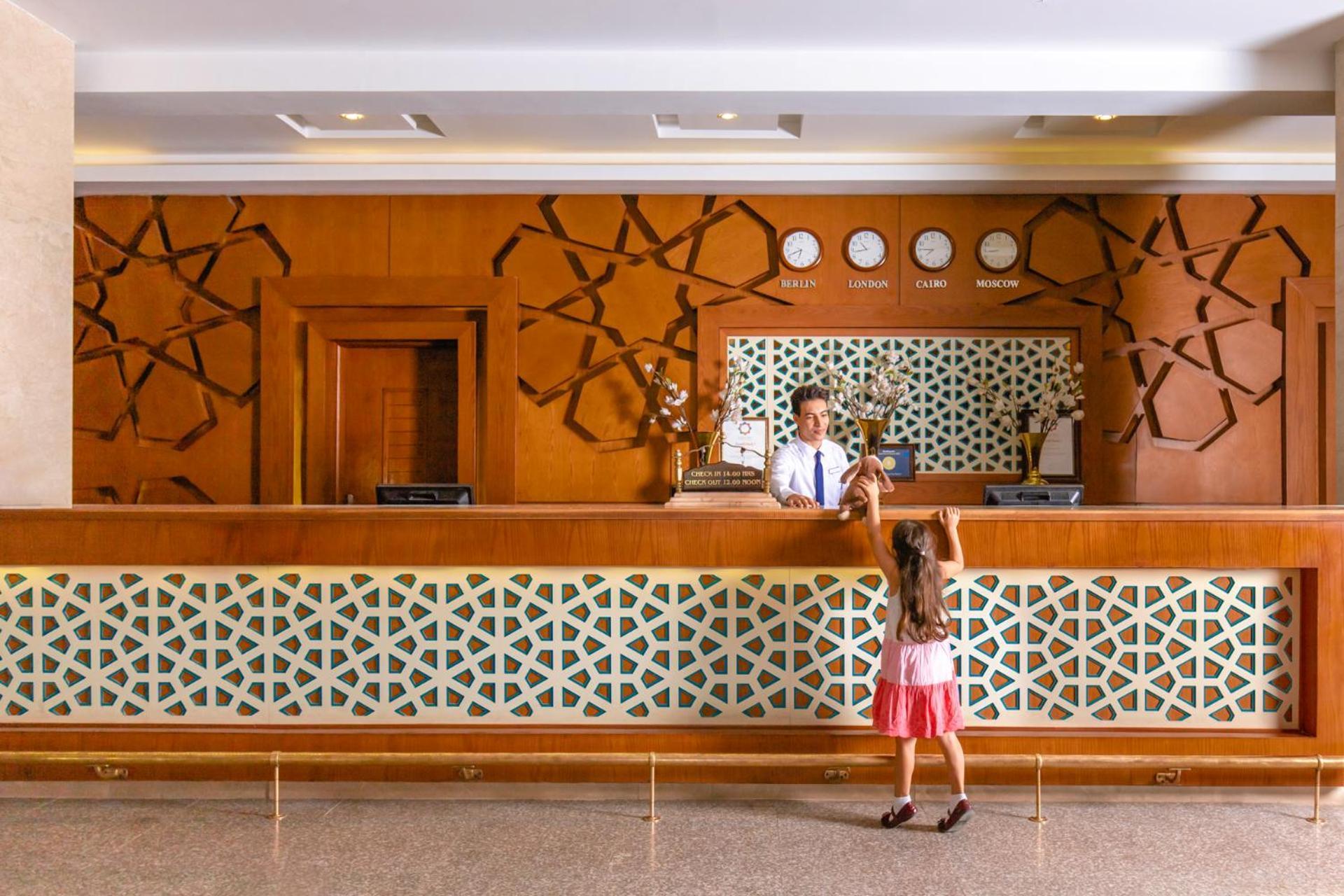 อัลบาทรอส อะควอร์ พาร์ค Hotel ฮูร์กาดา ภายนอก รูปภาพ