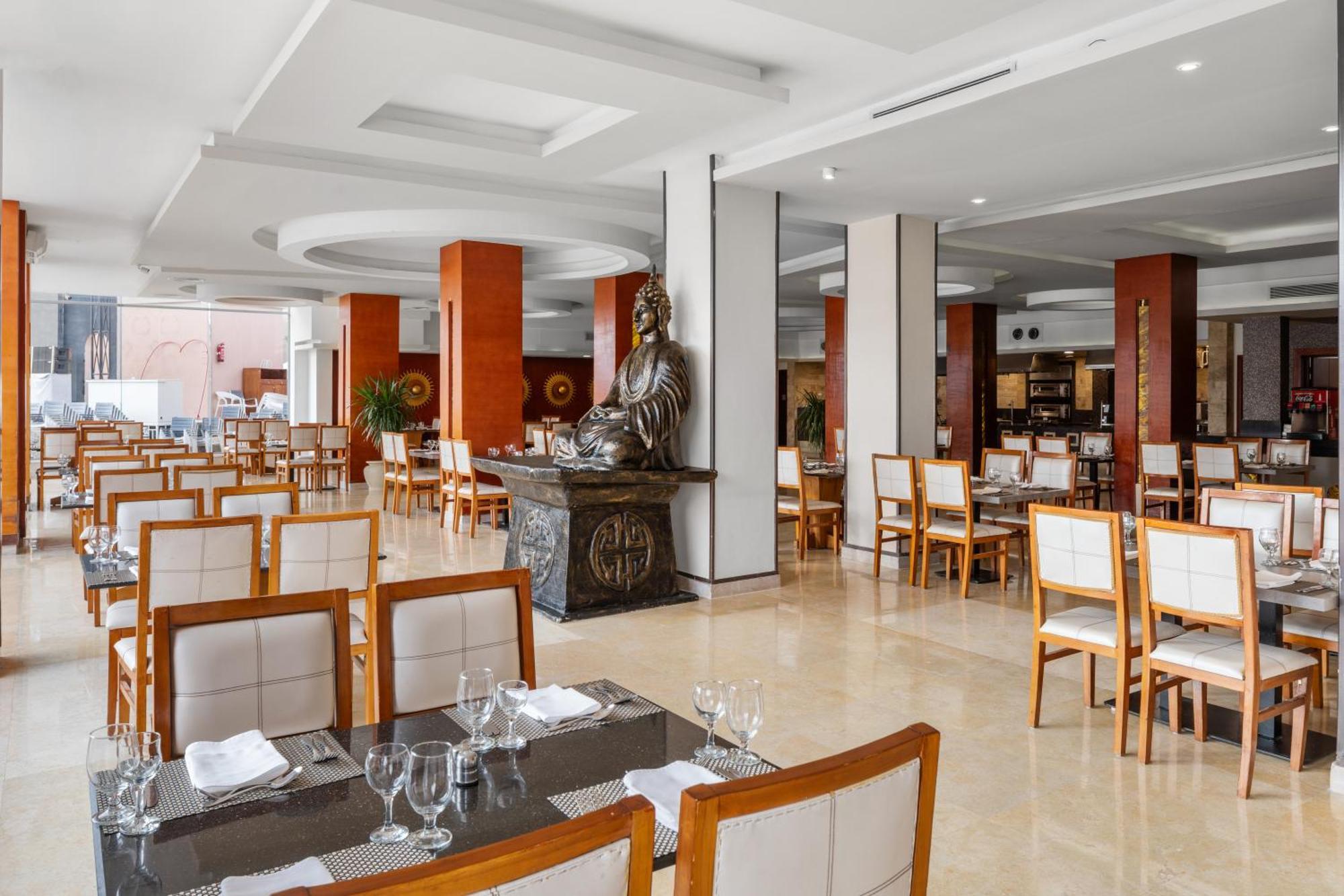 อัลบาทรอส อะควอร์ พาร์ค Hotel ฮูร์กาดา ภายนอก รูปภาพ